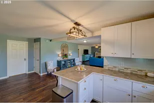 90313 Hwy 202, Astoria, OR 97103 - Photo 11