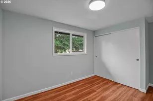 13137 SE Francis St, Portland, OR 97236 - Photo 9