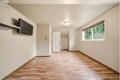 3554 Old Pacific Hwy S, Kelso, WA 98626 - Photo 21