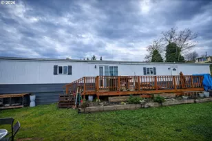 200 Emils Way, Roseburg, OR 97471 - Photo 5