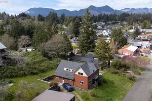 35620 9th St, Nehalem, OR 97131 - Photo 3
