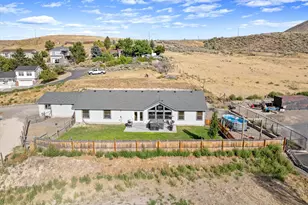 475 Washington Ave, Baker City, OR 97814 - Photo 5