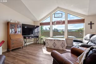 475 Washington Ave, Baker City, OR 97814 - Photo 11