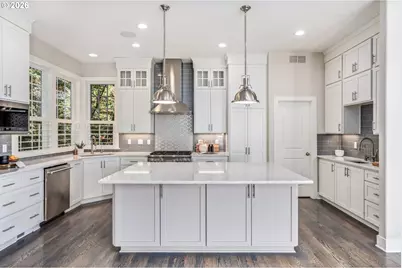 9037 NW Murdock St, Portland, OR 97229 - Photo 5