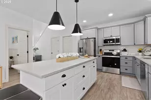 6005 SW 33rd Pl, Portland, OR 97239 - Photo 5