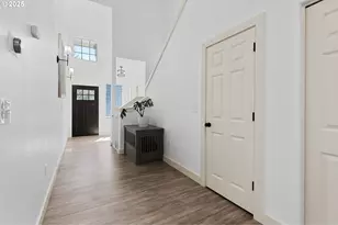 6005 SW 33rd Pl, Portland, OR 97239 - Photo 9