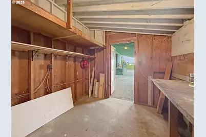 98042 W Benham Ln #1, Brookings, OR 97415 - Photo 33