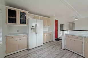 98042 W Benham Ln, Brookings, OR 97415 - Photo 13