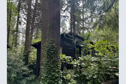 645 Kingswood Ave, Eugene, OR 97405 - Photo 1