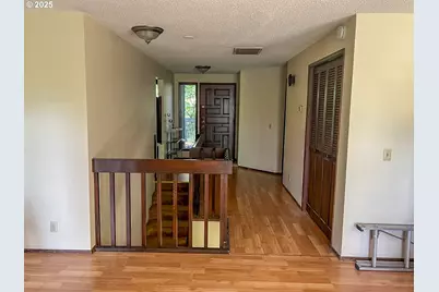 645 Kingswood Ave, Eugene, OR 97405 - Photo 11