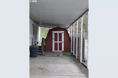 512 Shadow Ranch Ln, Roseburg, OR 97470 - Photo 3