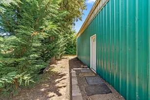 2343 Wilbur Ave, Eugene, OR 97402 - Photo 43