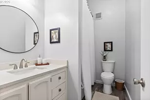 2343 Wilbur Ave, Eugene, OR 97402 - Photo 39