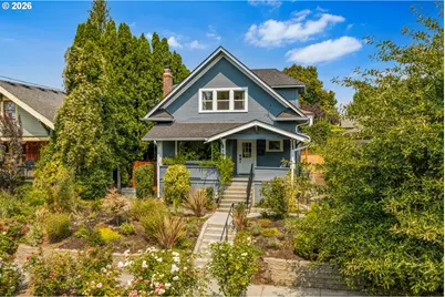 2307 NE Everett St, Portland, OR 97232 - Photo 3