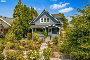 2307 NE Everett St, Portland, OR 97232 - Photo 3