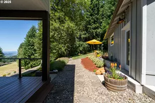 27200 NE Mountain Top Rd, Newberg, OR 97132 - Photo 13