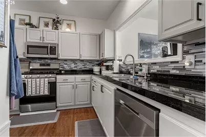 15764 SW Flagstone Dr, Beaverton, OR 97007 - Photo 13