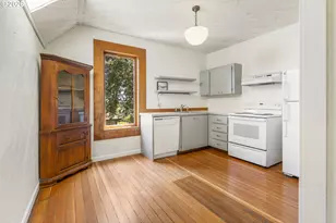 3206 S Kelly Ave, Portland, OR 97239 - Photo 9