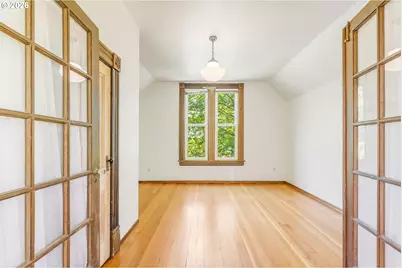3206 S Kelly Ave, Portland, OR 97239 - Photo 13