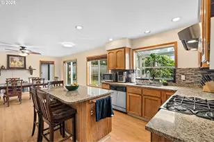 10722 SE Lexington St, Portland, OR 97266 - Photo 23