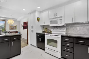 16398 SW 130th Terrace, Portland, OR 97224 - Photo 7