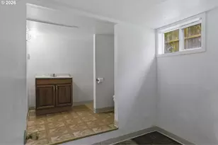 8105 SE Reedway St, Portland, OR 97206 - Photo 21