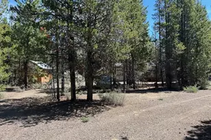124249 Little Deschutes Dr, Crescent Lake, OR 97733 - Photo 23