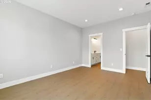 449 SW 15th Ave, Canby, OR 97013 - Photo 11