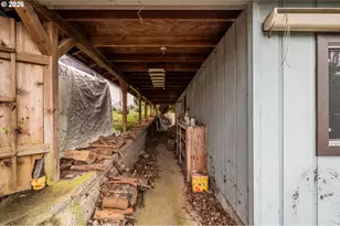 1630 Underwood Ave, Coos Bay, OR 97420 - Photo 37