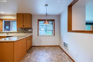 1630 Underwood Ave, Coos Bay, OR 97420 - Photo 11