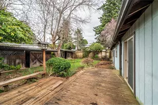 1630 Underwood Ave, Coos Bay, OR 97420 - Photo 39