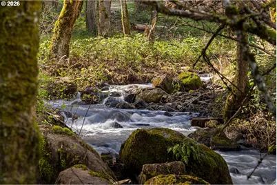 445 Country Club Rd, Hood River, OR 97031 - Photo 9