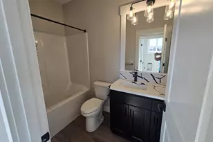 447 SW 15th Ave, Canby, OR 97013 - Photo 9