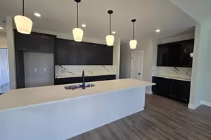 447 SW 15th Ave, Canby, OR 97013 - Photo 5