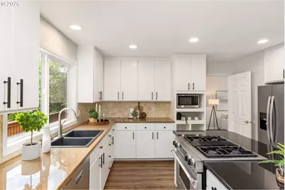 16016 SW Westminster Dr, Portland, OR 97224 - Photo 17