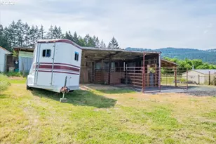 208 NW Lewisburg Ave, Corvallis, OR 97330 - Photo 35