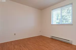 211 Valley Ct, Sutherlin, OR 97479 - Photo 17