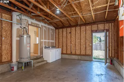 211 Valley Ct, Sutherlin, OR 97479 - Photo 23