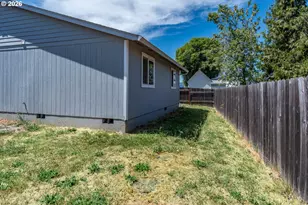 211 Valley Ct, Sutherlin, OR 97479 - Photo 27