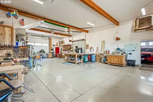 9209 NW Sharp Rd, Prineville, OR 97754 - Photo 35