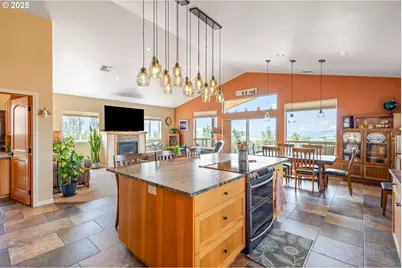 9209 NW Sharp Rd, Prineville, OR 97754 - Photo 13