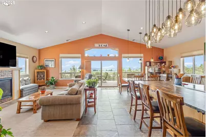 9209 NW Sharp Rd, Prineville, OR 97754 - Photo 15