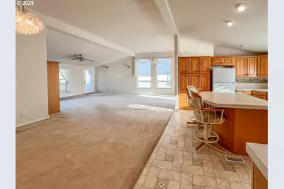 152 Jacob Hale Way, Roseburg, OR 97471 - Photo 11