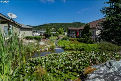 152 Jacob Hale Way, Roseburg, OR 97471 - Photo 37