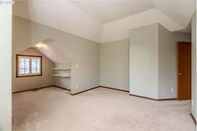 16555 SW Estuary Dr, Beaverton, OR 97006 - Photo 31