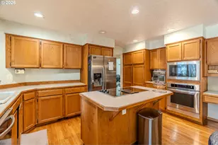 16555 SW Estuary Dr, Beaverton, OR 97006 - Photo 11