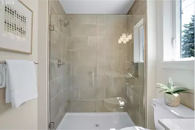 15149 E Burnside, Portland, OR 97233 - Photo 19