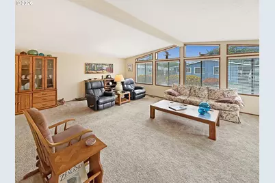 16063 Driftwood Ln #56, Brookings, OR 97415 - Photo 5