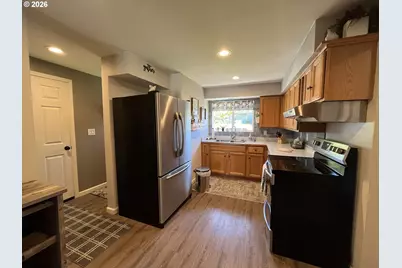2321 Arthur Dr, Reedsport, OR 97467 - Photo 9