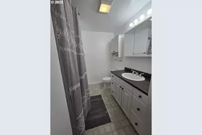 203 N Alder St, Wallowa, OR 97885 - Photo 9